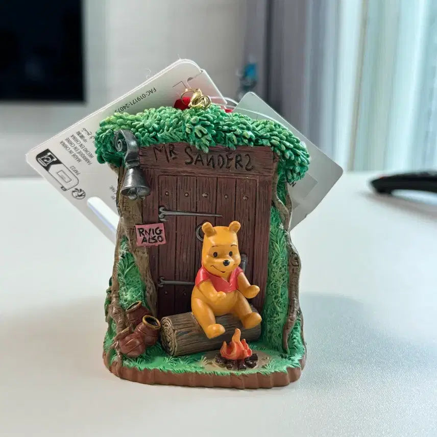 [BUNJANG] Disney Winnie the Pooh Diorama Tree Ornament / 디즈니 곰돌이푸 트리 오너먼트
