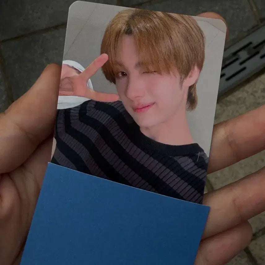 [BUNJANG] TWS Following Version Youngjae Photocard / 투어스 널따라가 공방 포카 영재 양도