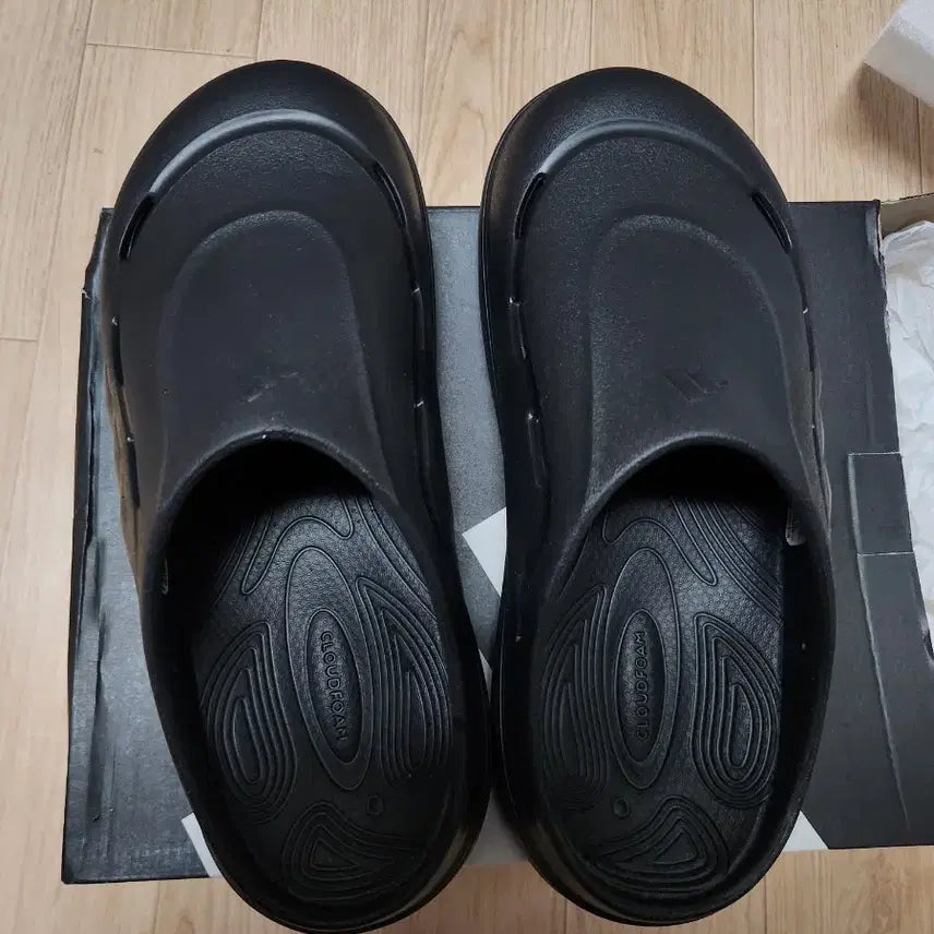 [BUNJANG] Adidas Ozweego Clog Shoes / 아디다스 오즈웨이브 클로그 265 새상품 급처요!
