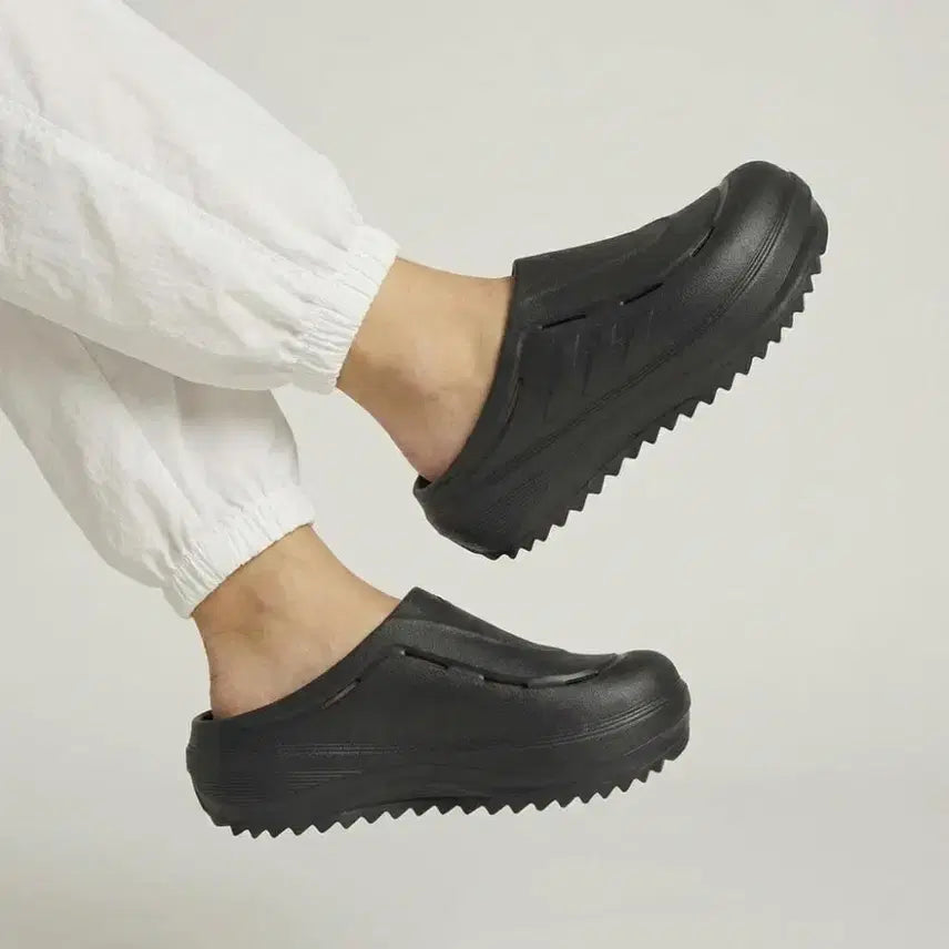 [BUNJANG] Adidas Ozweego Clog Shoes / 아디다스 오즈웨이브 클로그 265 새상품 급처요!