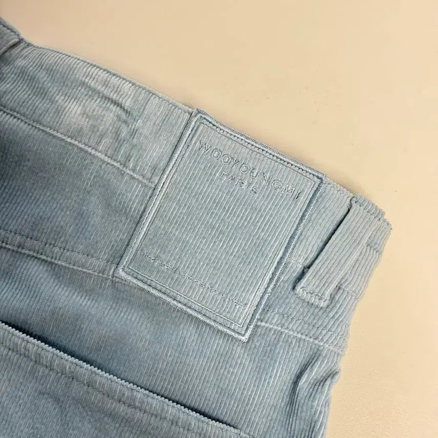 [BUNJANG] Wooyoungmi Blue Corduroy Pants (Jay Park, Cocoon, Rain Worn) / [50] 우영미 블루 코듀로이 팬츠 박재범, 코쿤, 비 착용