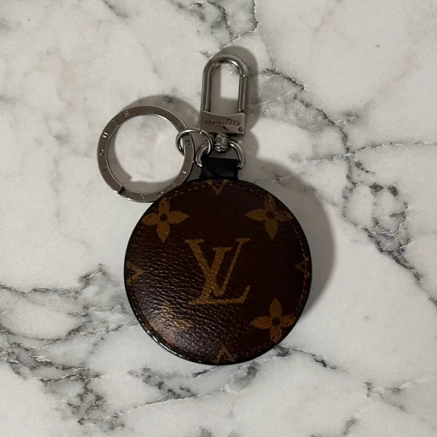 [BUNJANG] Louis Vuitton Keyring / [OS] 루이비통 키링