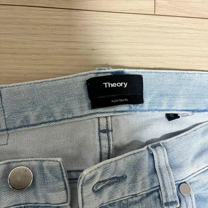 [BUNJANG] Theory Slim Fit Light Wash Denim Pants - Size 32 / Theory 띠어리 연청 데님 바지 32사이즈 슬림핏