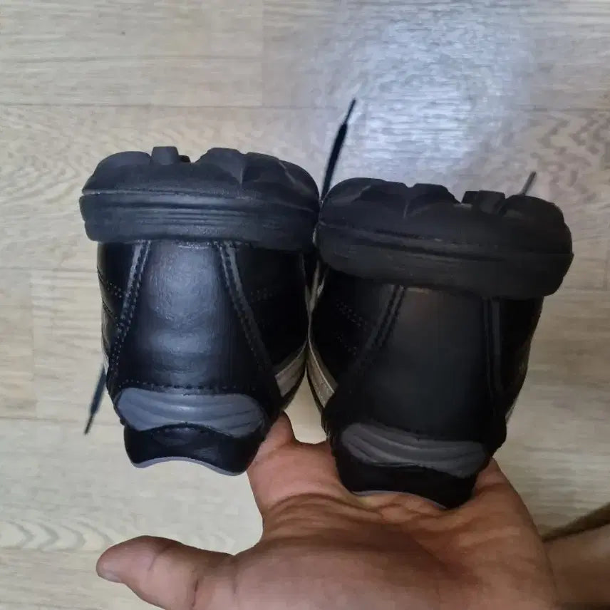 [BUNJANG] Mizuno Morelia 2 Pro Futsal Shoes Size 250 / 미즈노 모렐리아 2 프로 풋살화