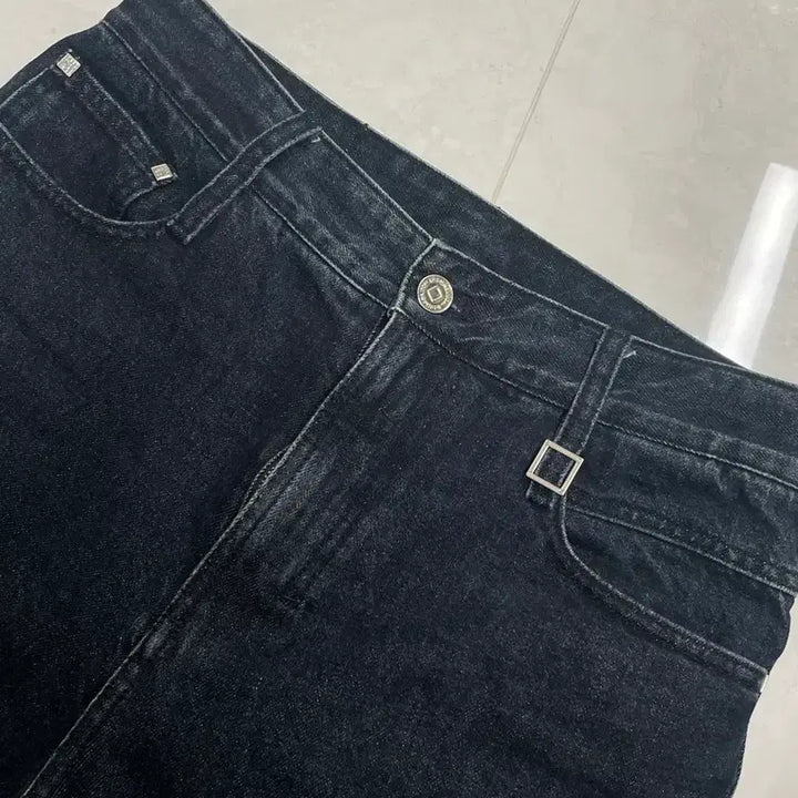 [BUNJANG] Wooyoungmi Wide Denim Pants Size 46 / [30-31] 우영미 와이드 데님팬츠 46사이즈