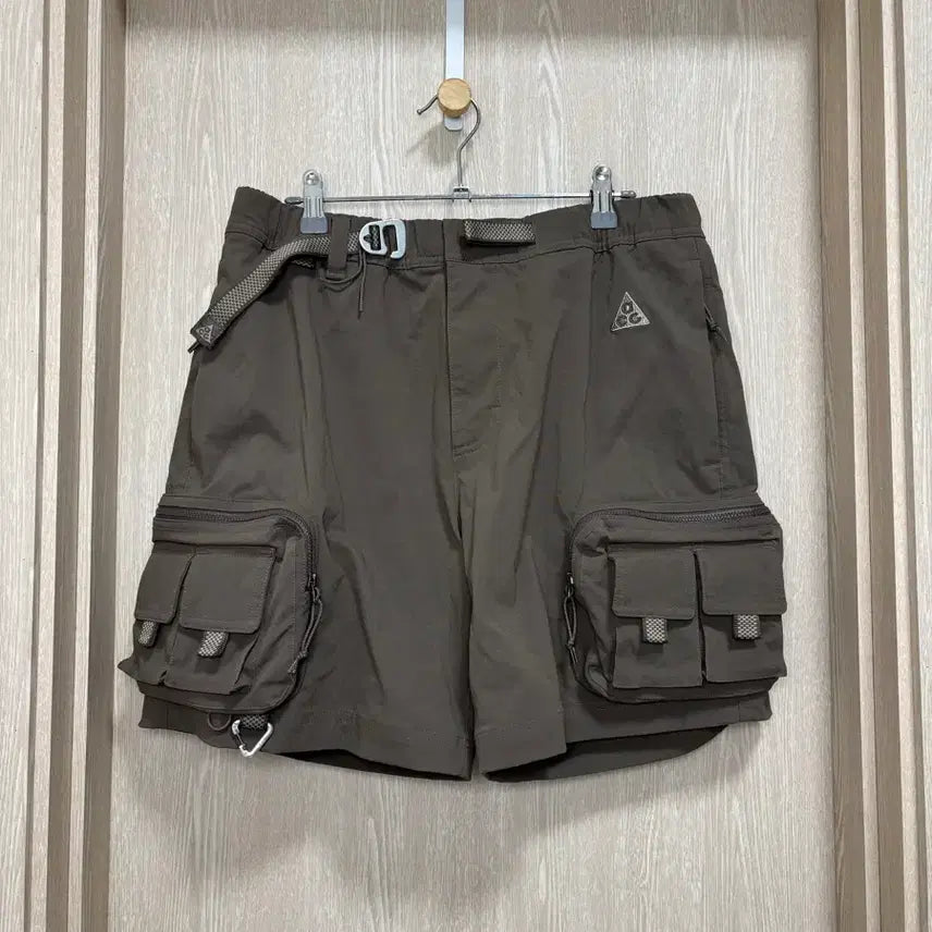 [BUNJANG] Nike ACG Cargo Shorts Ironstone M / 나이키ACG 카고 쇼츠 아이언스톤M