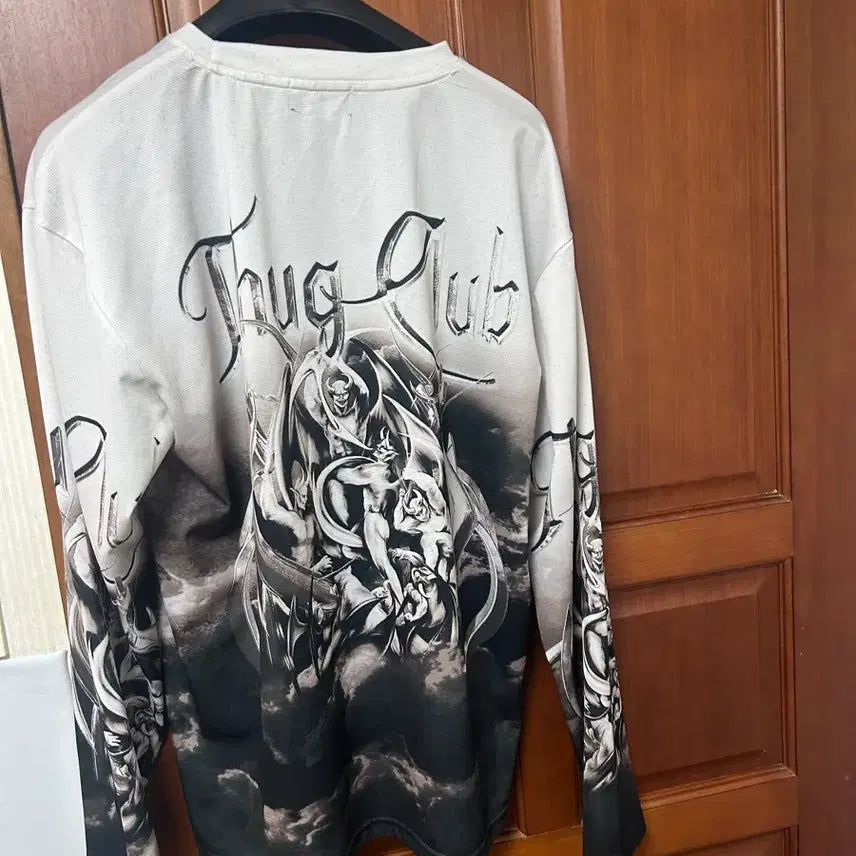 [BUNJANG] Thug Club Devil Long Sleeve / 떠그클럽 악마 롱슬리브