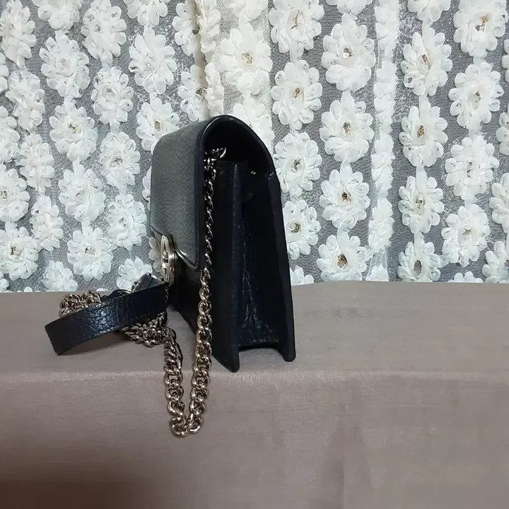 [BUNJANG] Gucci Interlocking GG Small Chain Shoulder Bag / 구찌인터로킹GG스몰체인숄더백