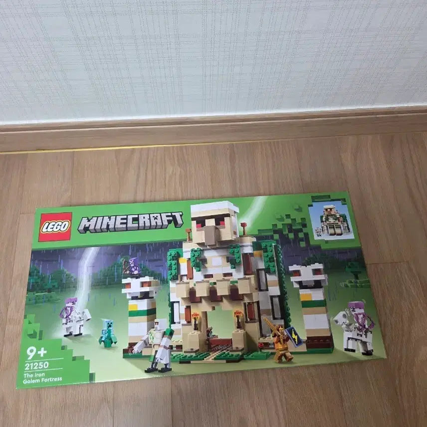 [BUNJANG] LEGO Minecraft 21250 The Iron Golem Fortress / 레고 마인크래프트 21250 아이언골렘 요새