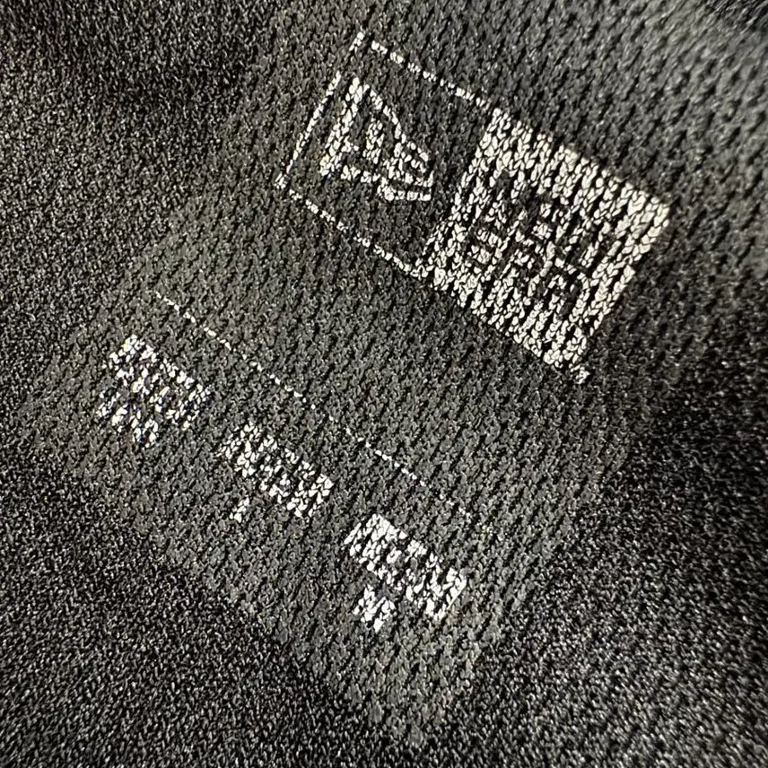[BUNJANG] New Era Double Logo Graphic T-Shirt Black / 뉴에라 뒷 프린팅 더블 로고 반팔 티셔츠 M ~ L 블랙