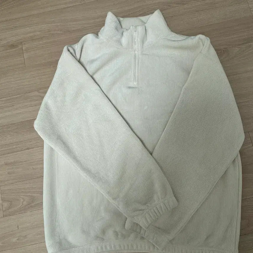 [BUNJANG] Ivory Corduroy Half-Zip Sweatshirt / 아이보리 코듀로이 하프집업