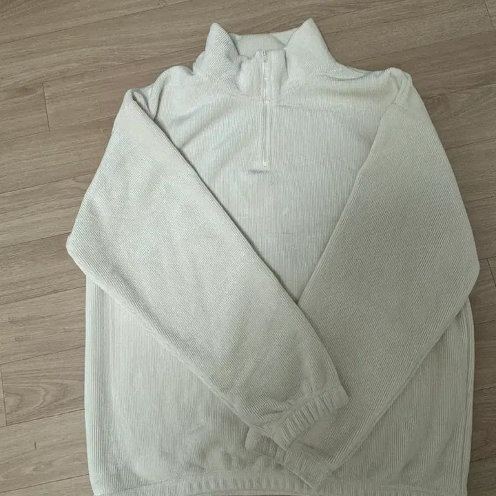 [BUNJANG] Ivory Corduroy Half-Zip Sweatshirt / 아이보리 코듀로이 하프집업