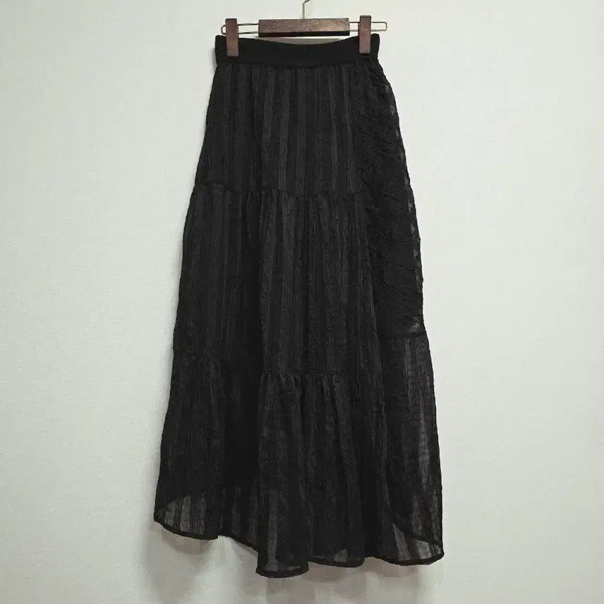 [BUNJANG] SYSTEM Black Tiered Asymmetrical Long Skirt / 시스템 블랙 캉캉 롱 언발란싱 스커트