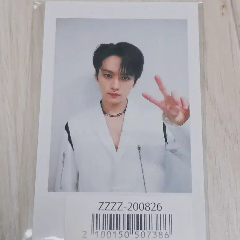 [BUNJANG] Stray Kids Social Path FC Edition 5-STAR Sony Music Lee Know Photocard / 스트레이키즈 Social Path FC반 5-STAR 소니뮤직 포토카드