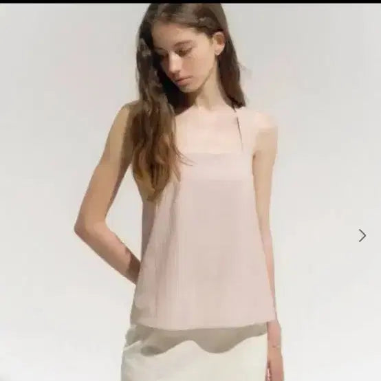 [BUNJANG] SIENNA Lorien Square Sleeveless Top / 시에 로린 스퀘어 슬리브리스 탑