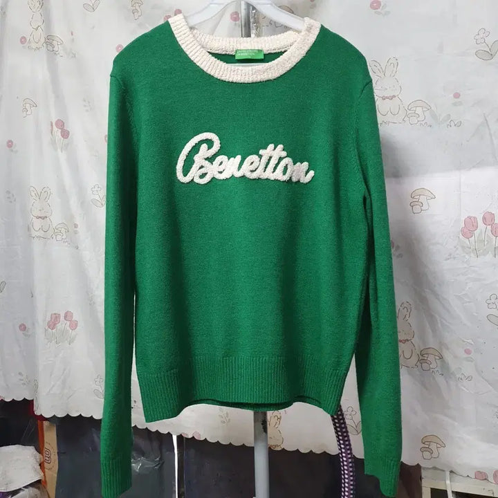 [BUNJANG] Benetton Round Neck Short Knit T-Shirt / 베네통  2024년~~   니트   라운드넥  숏~~티셔츠
