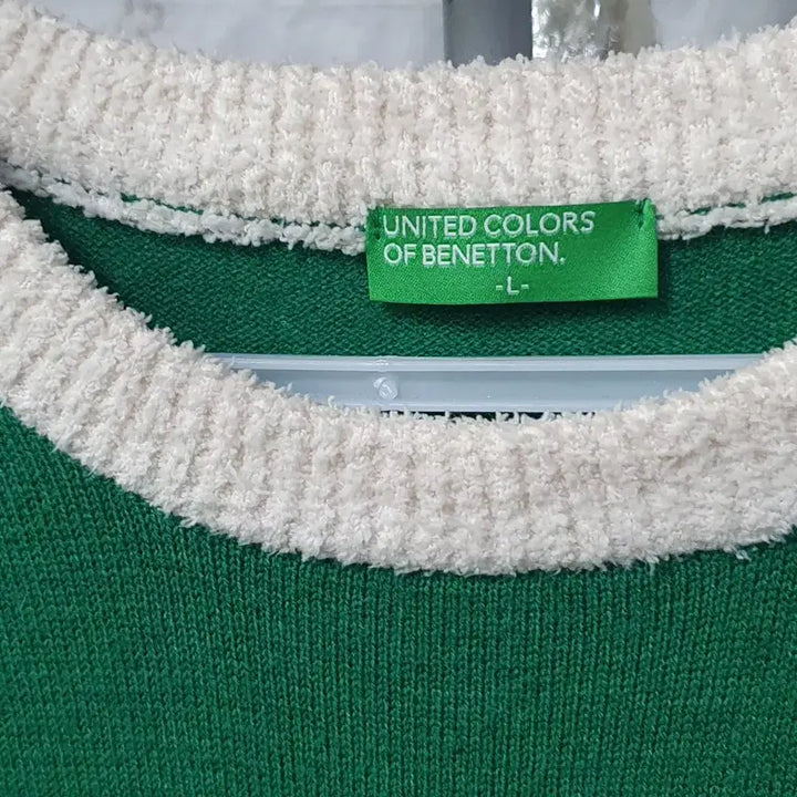 [BUNJANG] Benetton Round Neck Short Knit T-Shirt / 베네통  2024년~~   니트   라운드넥  숏~~티셔츠