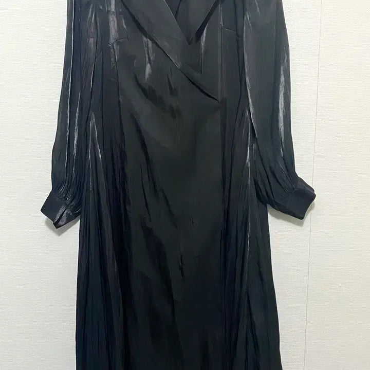 [BUNJANG] Grace Yu Daisy Satin Long Dress 21SS / 그레이스유 데이지 새틴 롱 원피스 21SS