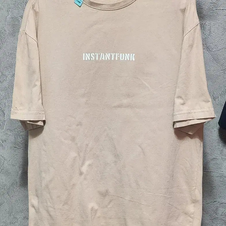 [BUNJANG] INSTANTFUNK Beige Short Sleeve T-Shirt / 인스턴트펑크 베이지 반팔 티셔츠