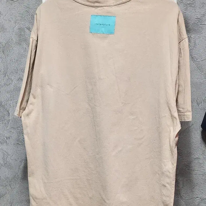 [BUNJANG] INSTANTFUNK Beige Short Sleeve T-Shirt / 인스턴트펑크 베이지 반팔 티셔츠