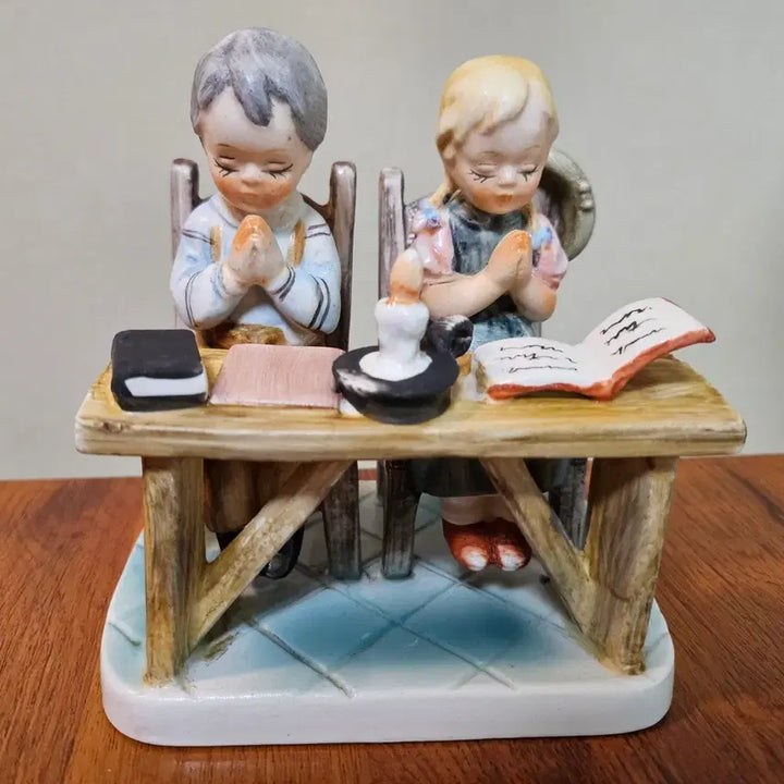 [BUNJANG] Norleans Japan 70s Old Vintage Praying Children Matte Figurine / 70년대 일본 놀린스 올드 빈티지 기도하는 아가들 무광 피겨린.