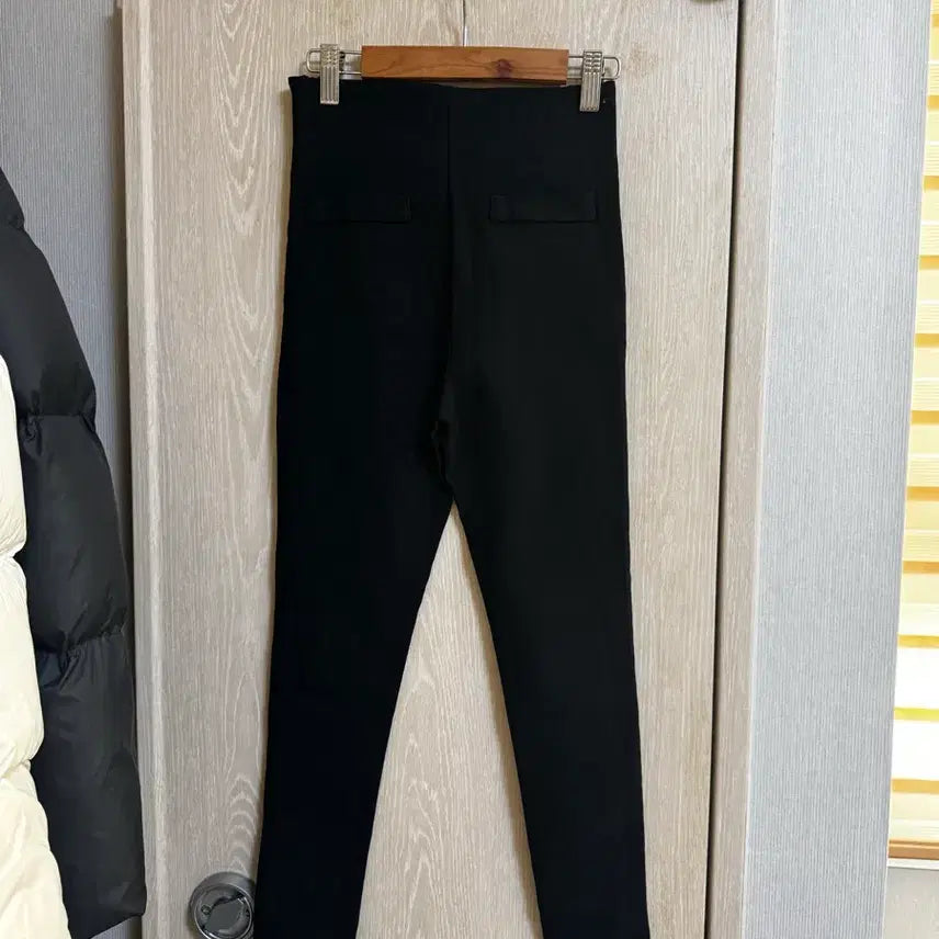 [BUNJANG] High-Waisted Leggings Pants / 레깅스팬츠