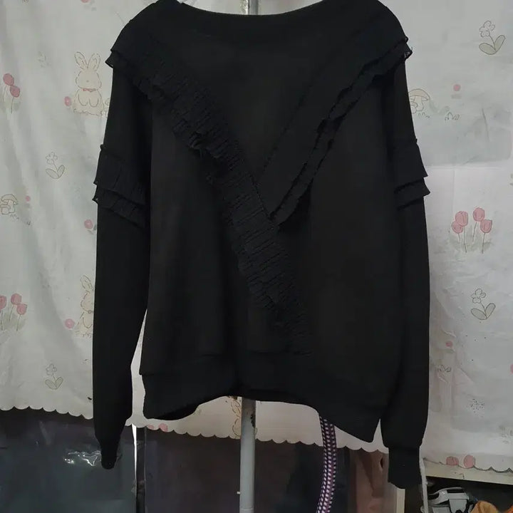 [BUNJANG] OZOC Shirring Color-Block Oversized Short Sweatshirt / 오조크   셔링배색     오버핏   숏 ~  맨투맨