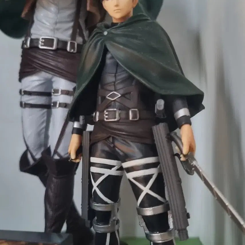 [BUNJANG] Attack on Titan Levi Ackerman Figure Bundle Set / 진격거 리바이 피규어 일괄