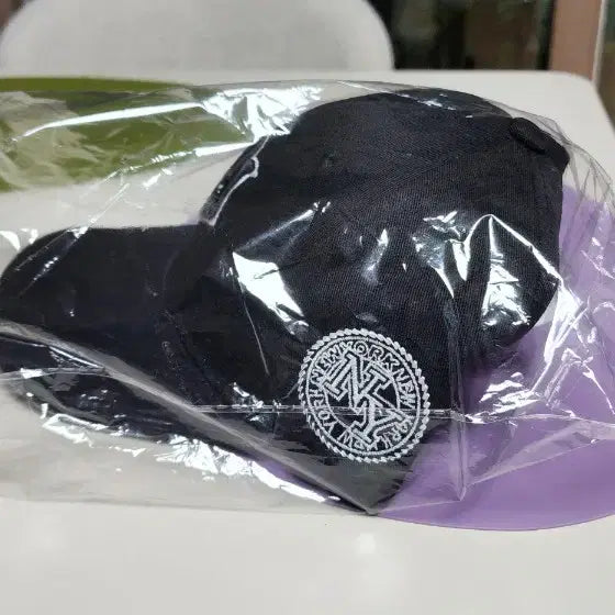 [BUNJANG] Logo Cap Hat / 로고 캡 모자