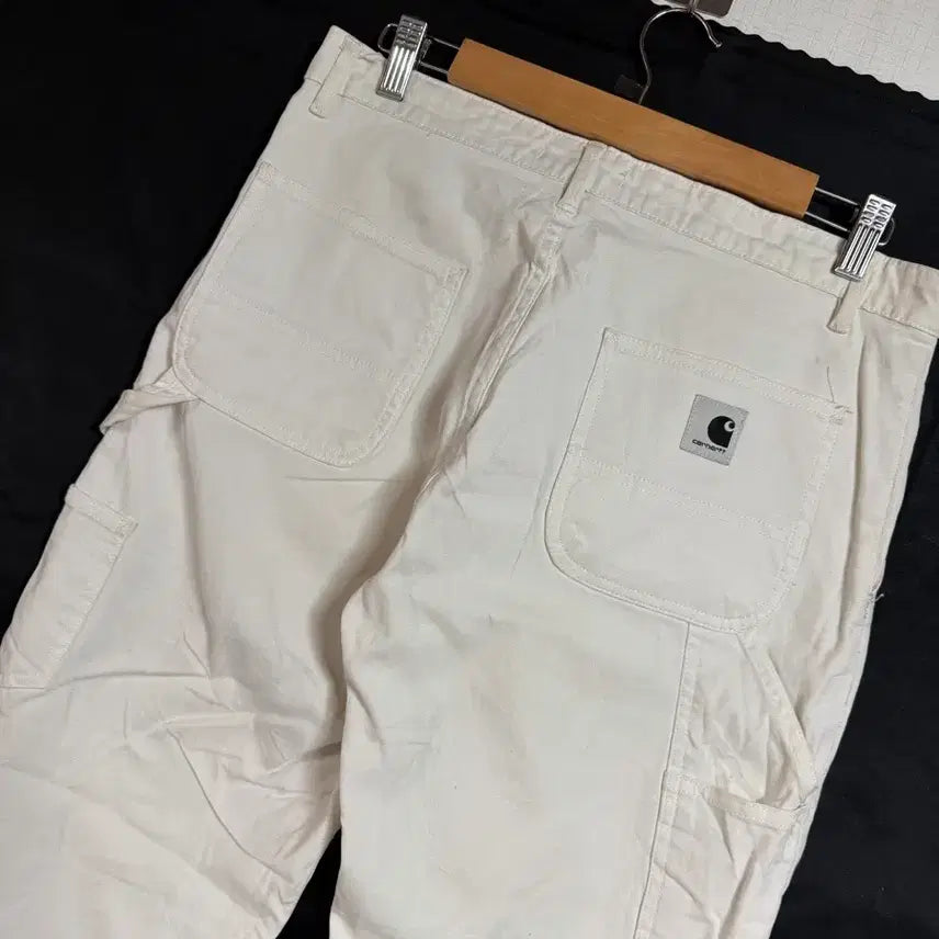 [BUNJANG] Carhartt WIP Carpenter Pants White / Carhartt 카하트 워크인 프로그레스 카펜터 팬츠입니다
