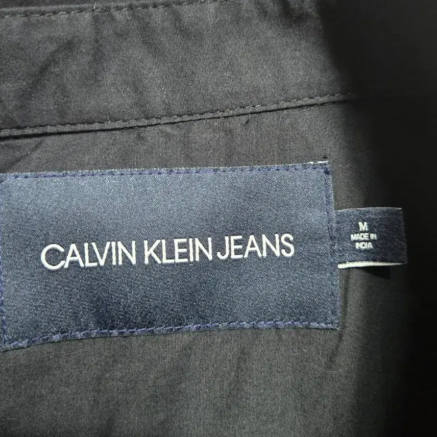 [BUNJANG] Calvin Klein Short Sleeve Shirt Size 95 / 캘빈클라인  반팔 셔츠 95 남