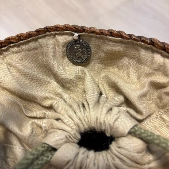 [BUNJANG] Dragon Diffusion Bucket Bag / 드래곤 디퓨전 버킷백
