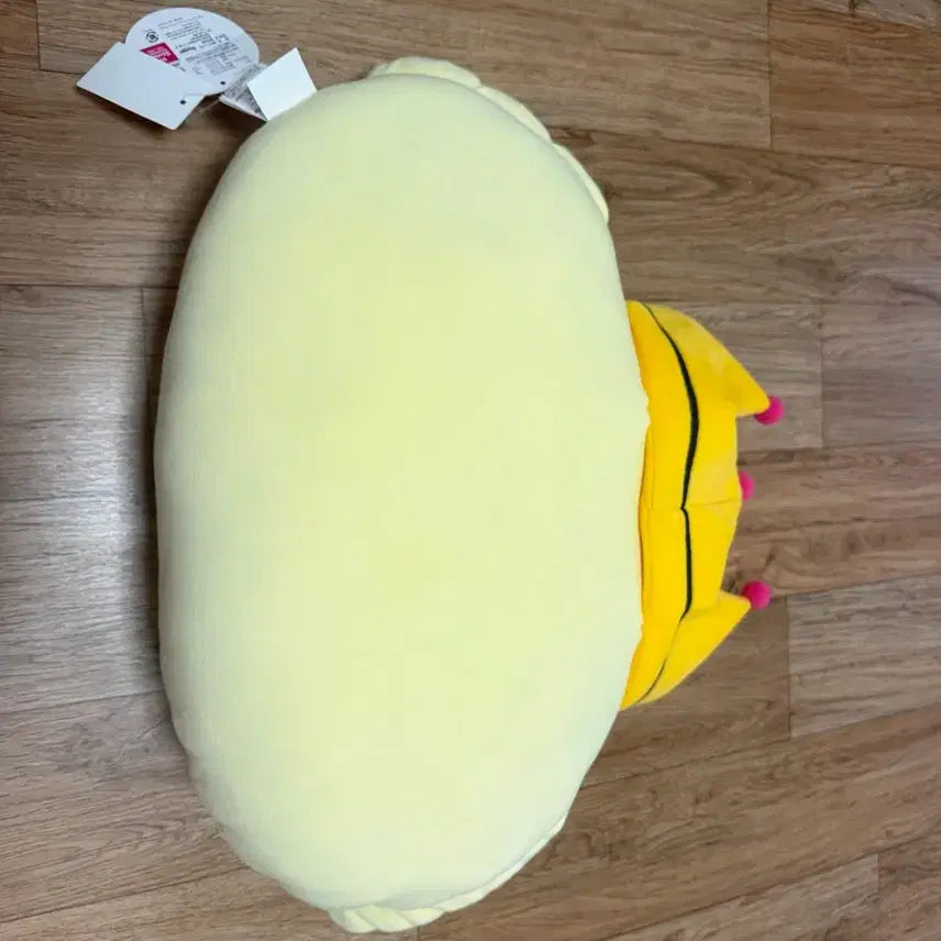 [BUNJANG] Sanrio Pompompurin 30th Anniversary Crown Cushion / 시마무라 산리오 폼폼푸린 30주년 왕관 쿠션 판매