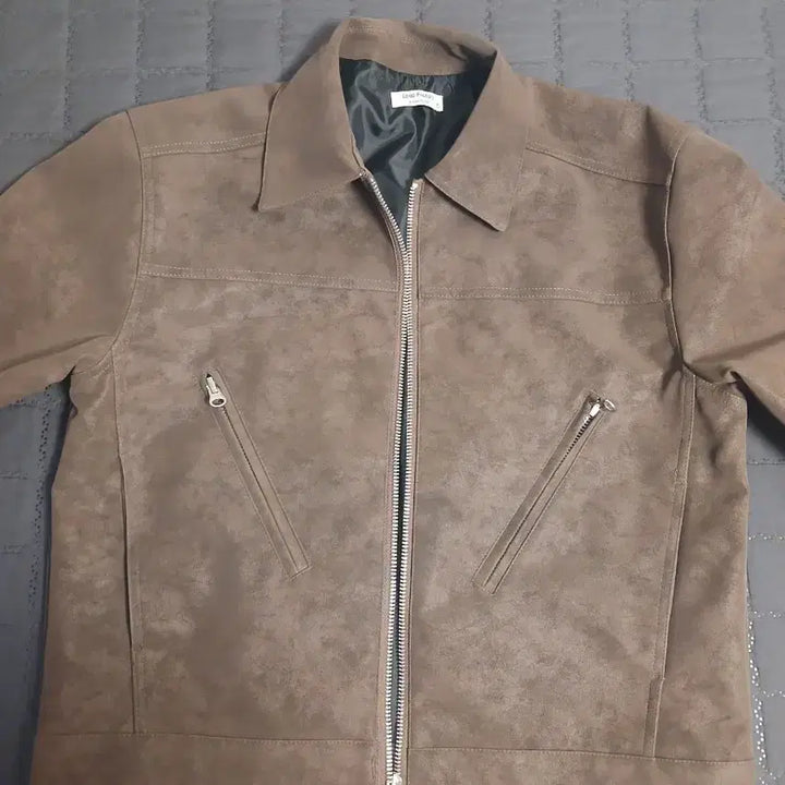 [BUNJANG] Brown Jacket Size 100 / 100사이즈 갈색잠바 반값급처