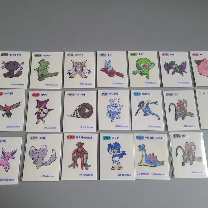 [BUNJANG] 2024 Season 3 Pokémon Stickers Bundle Set / 2024 NEW 시즌3 포켓몬 띠부씰 팝니다.