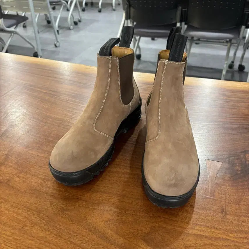 [BUNJANG] Gradus Chelsea Boots Taupe / 그라더스 첼시부츠 타우페