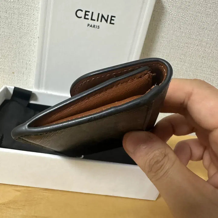 [BUNJANG] Celine Triomphe Card Holder / [S급] 셀린느 트리옹프 카드지갑