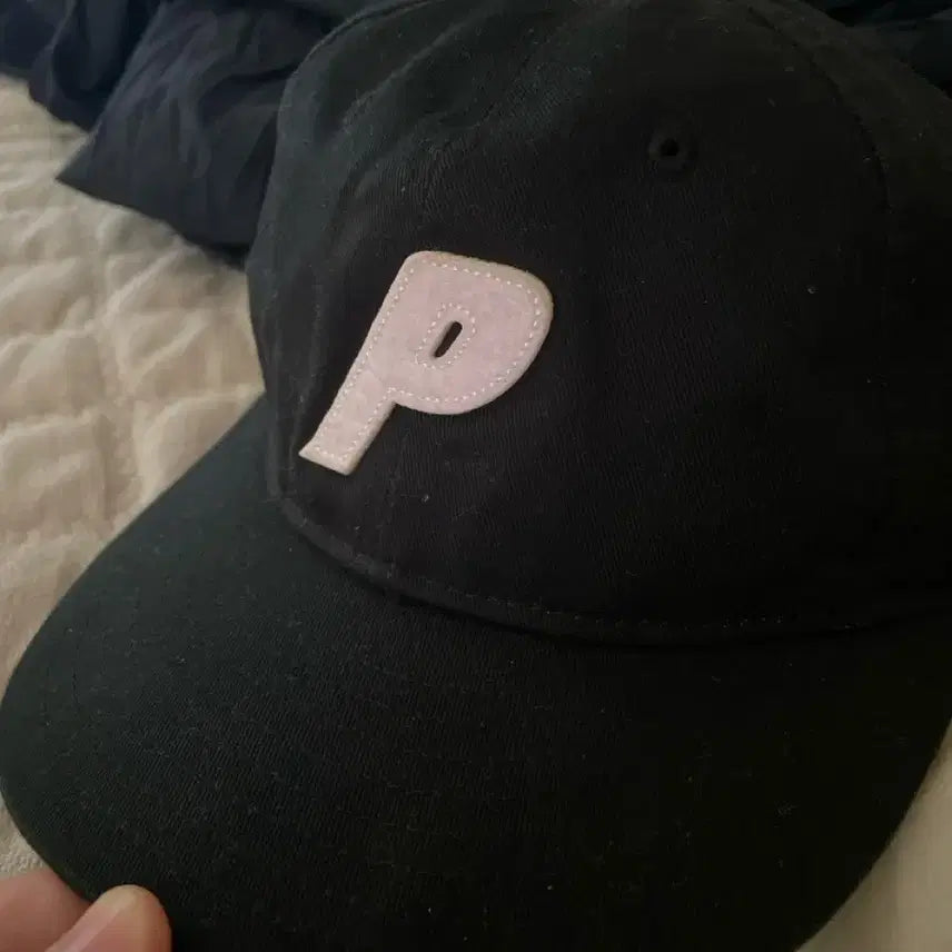 [BUNJANG] Palace P Logo 6-Panel Ball Cap Black / [free] 팔라스 모자 6패널 P로고 블랙 볼캡