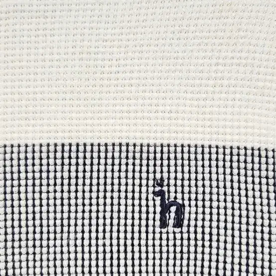 [BUNJANG] Hazzys White Stripe Round Neck T-Shirt (Size 100) / 헤지스 화이트 스트라이프 100