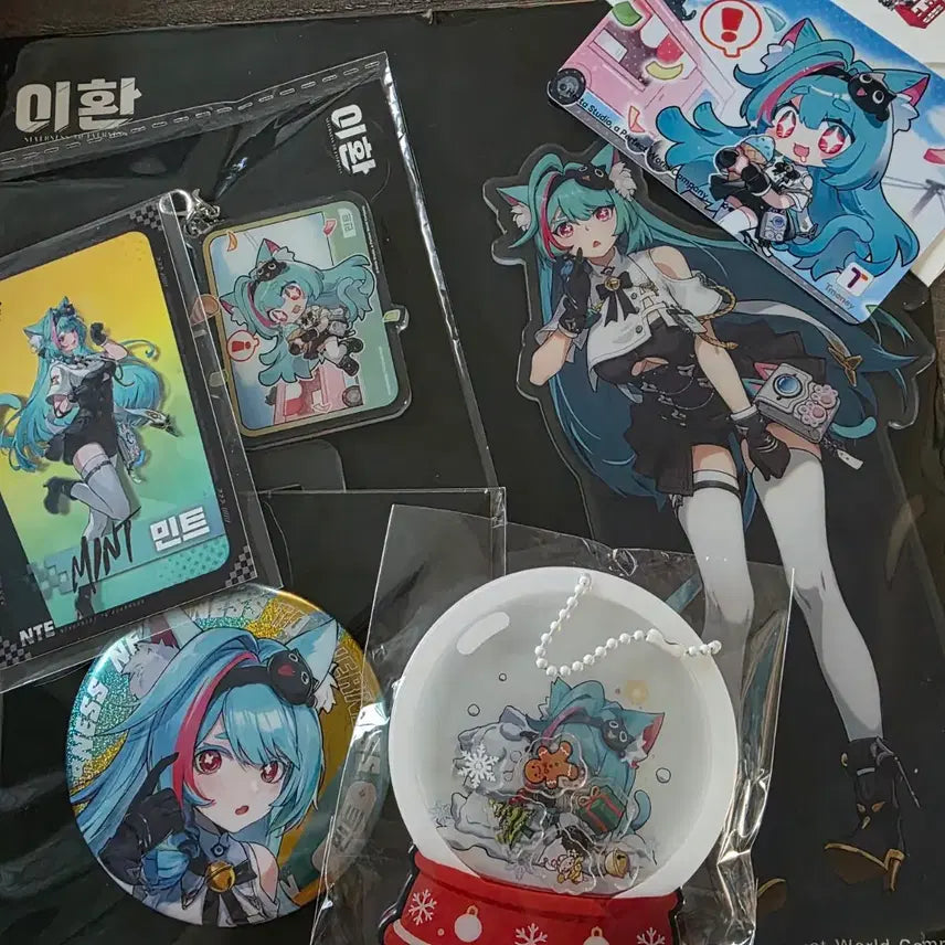 [BUNJANG] Lee Hwan Pop-up Goods Mint Bundle Set / 이환 팝업 굿즈 민트 세트 일괄