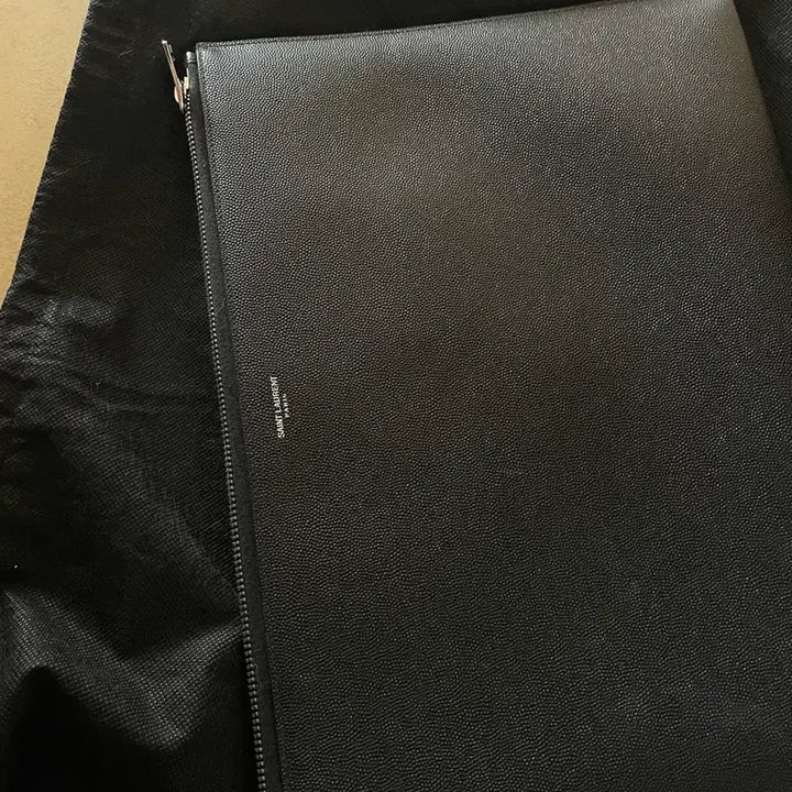 [BUNJANG] Saint Laurent Large Clutch Bag / 생로랑 클러치백 라지