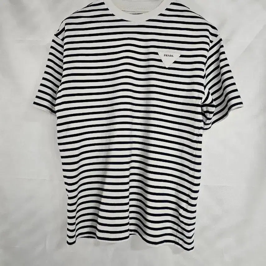 [BUNJANG] Prada Striped Short Sleeve T-Shirt / 프라다 정품 스트라이프 반팔 티셔츠