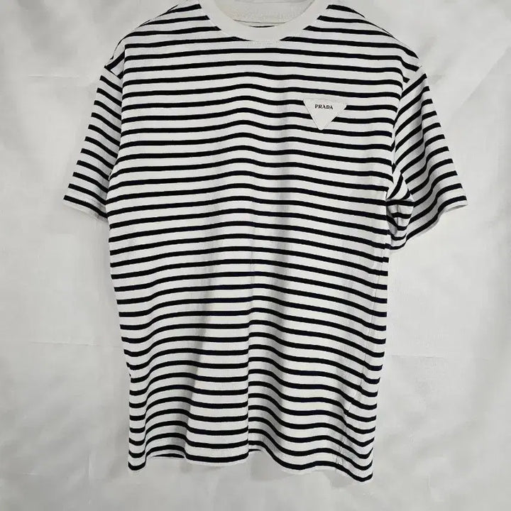 [BUNJANG] Prada Striped Short Sleeve T-Shirt / 프라다 정품 스트라이프 반팔 티셔츠