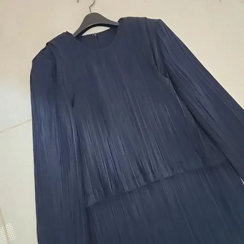 [BUNJANG] ORR Pleated Overlap Dress Navy S / 26만원짜리 ORR orr 플리츠 오버랩 드레스 플리츠 원피스 (출근/데