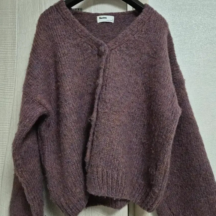 [BUNJANG] Hera Vintage V-Neck Cardigan (Violet) / 헤라 빈티지 브이넥 가디건 (바이올렛)
