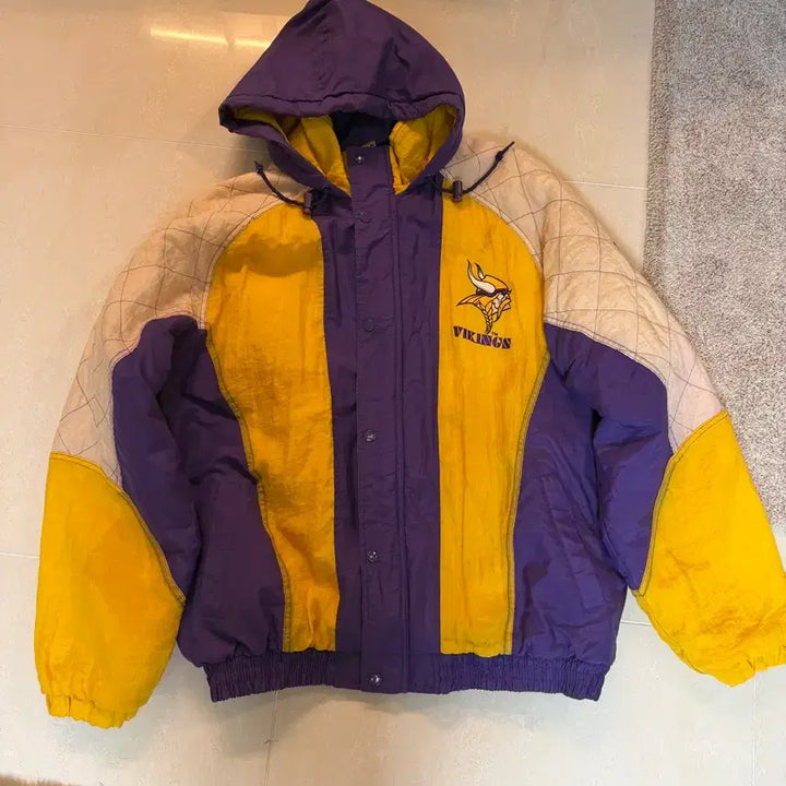 [BUNJANG] Starter Minnesota Vikings Hoodie Jumper / 스타터 미네소타 바이킹스 후드 점퍼