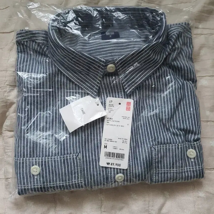 [BUNJANG] Uniqlo Hickory Work Shirt M (Sealed New Product) / 유니클로 UNIQLO 히코리 워크 셔츠 M (미개봉 새 제품)