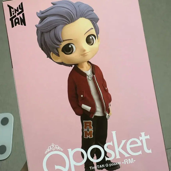 [BUNJANG] Banpresto TinyTAN Qposket RM Figure A Ver. / 반프레스토 TinyTAN Qposket RM 피규어 A버전