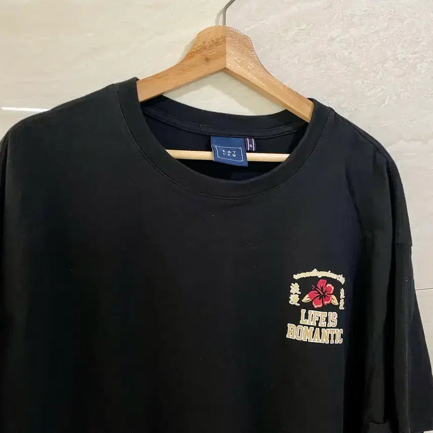 [BUNJANG] Romantic Crown Oriental Flower Short Sleeve T-Shirt / 로맨틱크라운 / 오리엔탈 플라워 반팔티셔츠, 남성 티셔츠
