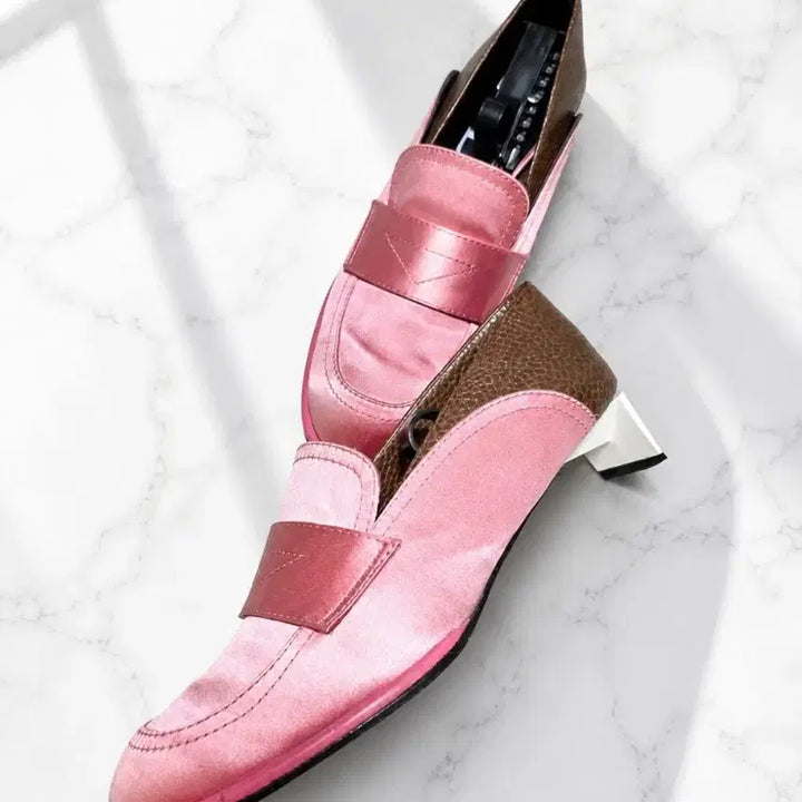 [BUNJANG] Loewe Champagne Pink Satin Twisted Heel Loafers / (정품) LOEWE 로에베 샴페인 핑크 새틴 로퍼 힐 / 트위스트 힐